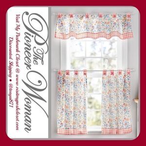 🦋 New Pioneer Woman Mazie 3-Piece Tier & Valance Set